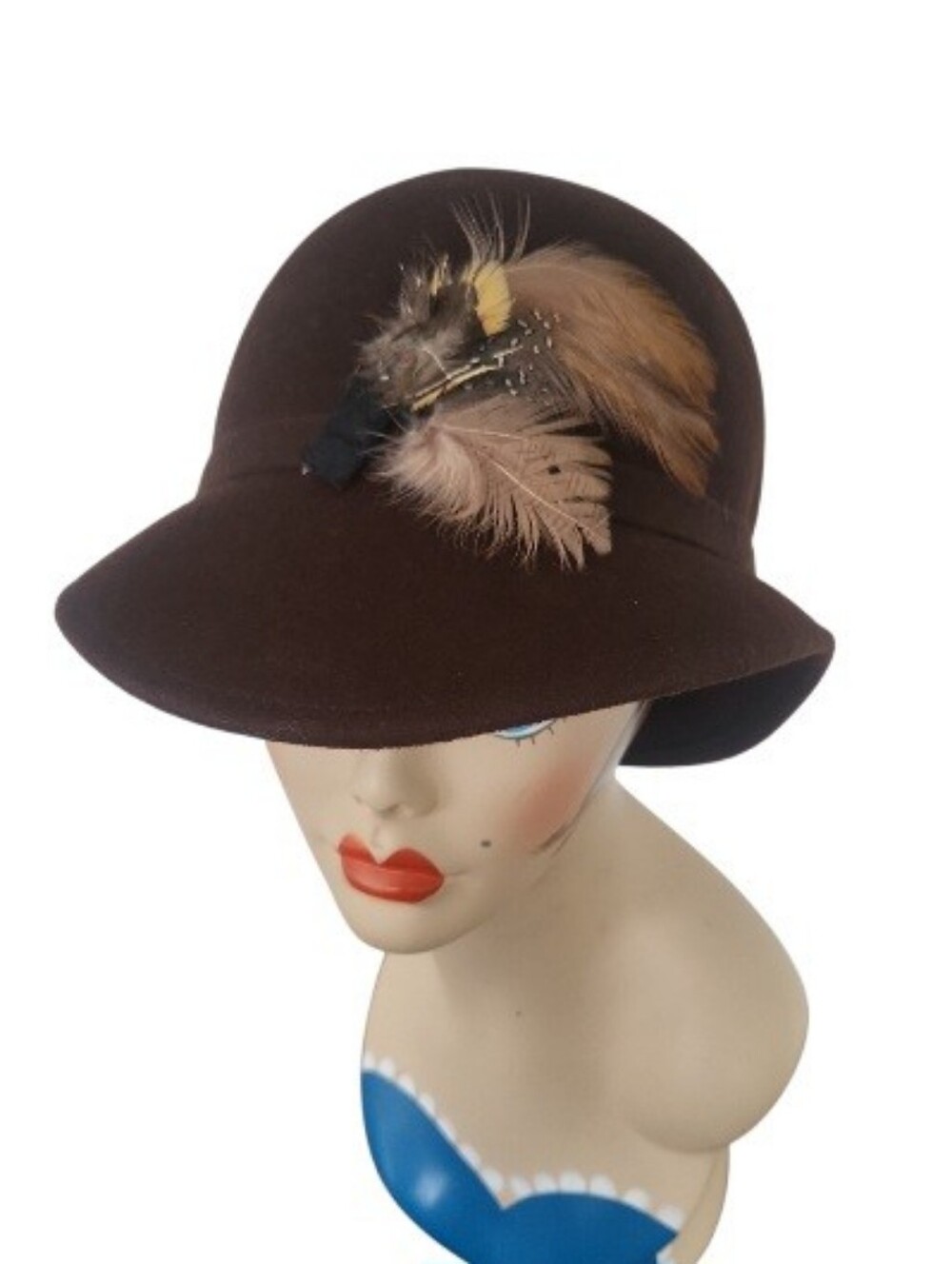 Vintage Magid Chocolate Brown Felt Cloche Hat With Feather Accent Boho ~Flapper - Picture 3 of 8